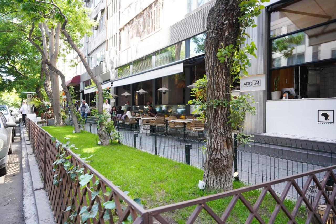 Soho Apart Hotel Erevan Esterno foto