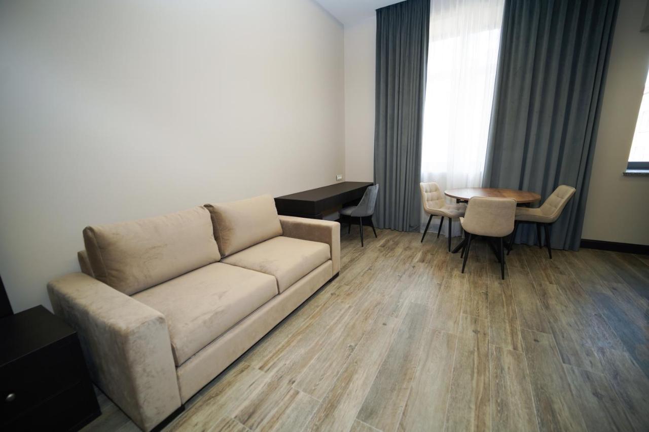 Soho Apart Hotel Erevan Esterno foto